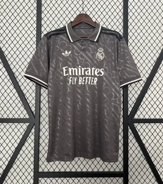 Camisa Real Madrid Third