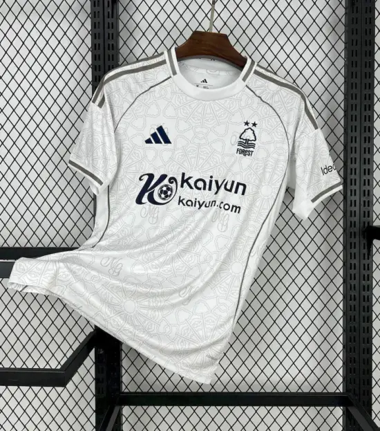Camisa Nottingham Forest Away