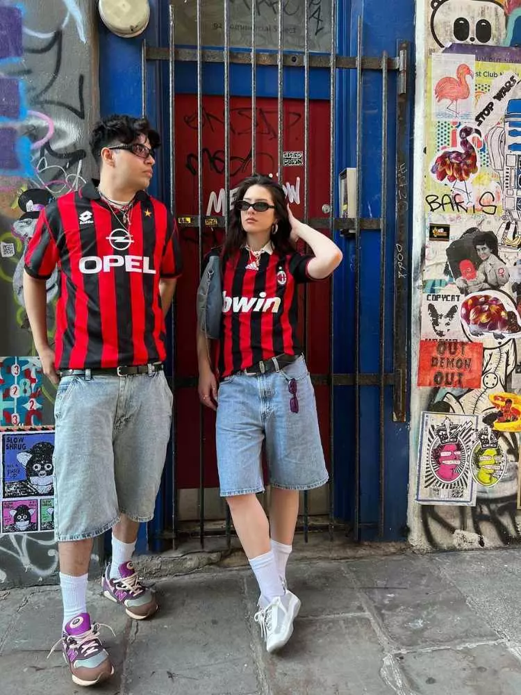 estilo com camiseta de time