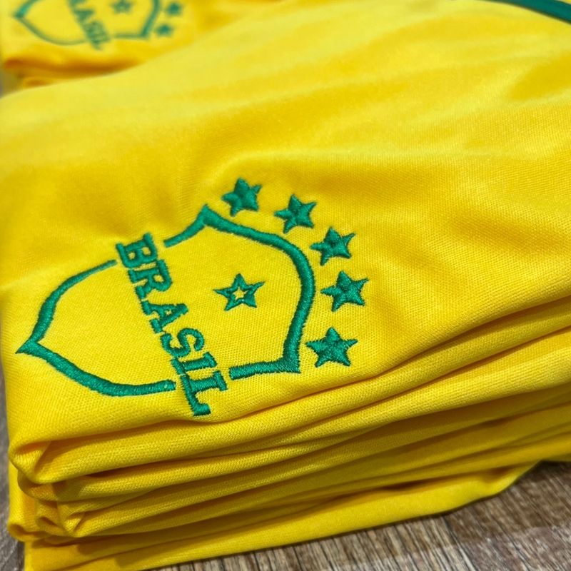 camisetas dobradas